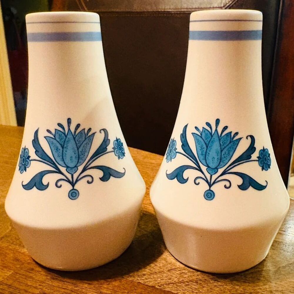 Noritake Progression China Blue Haven Salt & Pepper Shakers B8403